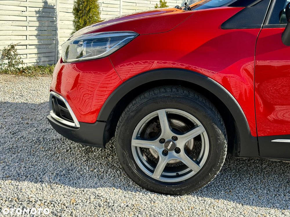 Renault Captur 1.2 TCe Helly Hansen EDC - 18