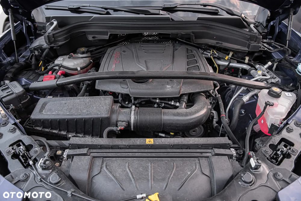 Alfa Romeo Stelvio 2.0 Turbo TI Q4 - 38