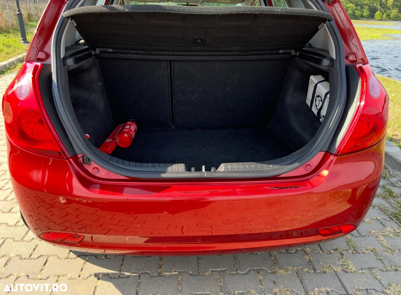 Kia Ceed Cee'd 1.4 GSL BEST - 4