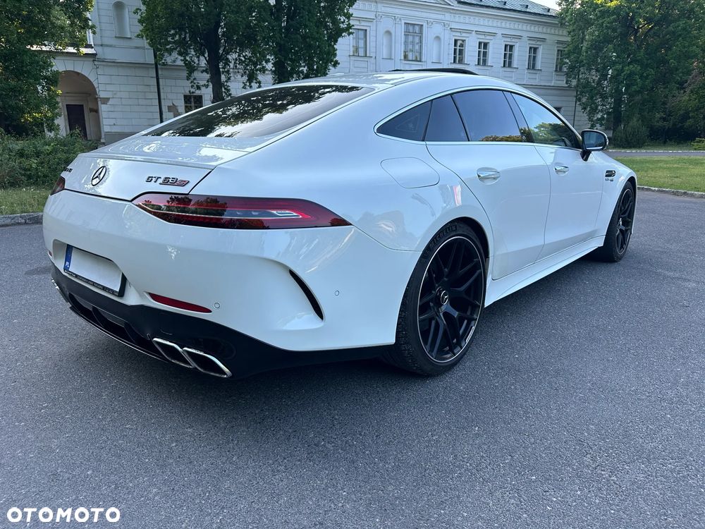 Mercedes-Benz AMG GT 63 4Matic+ Speedshift MCT 9G - 10