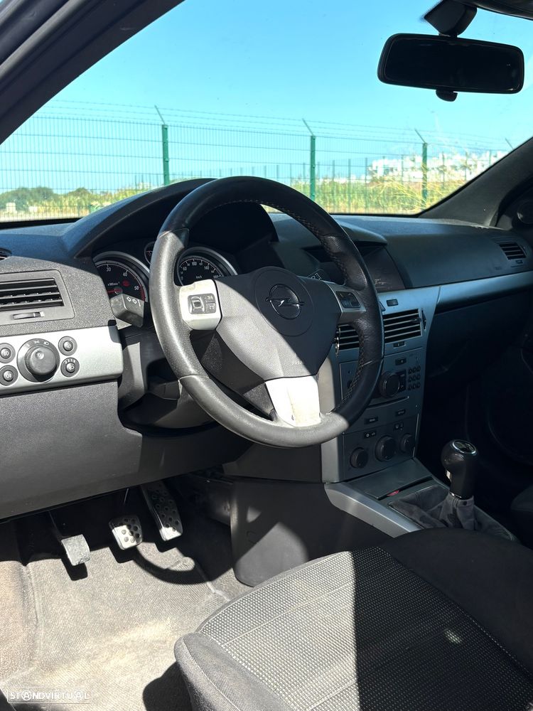 Opel Astra GTC 1.7 CDTi - 7