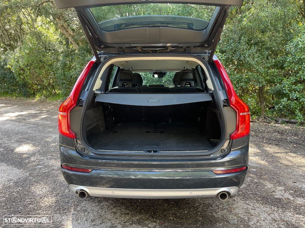 Volvo XC 90 2.0 D4 Momentum - 28