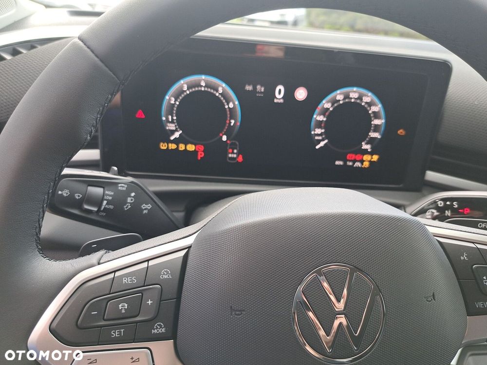 Volkswagen T-Roc 1.5 eTSI Life DSG - 15