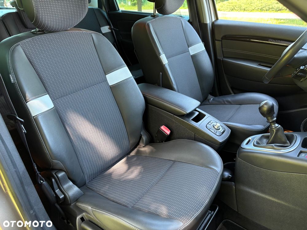 Renault Scenic 1.5 dCi Expression - 25