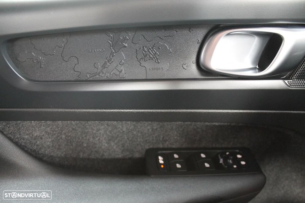 Volvo XC 40 Recharge 69 kWh Single Motor Core - 22