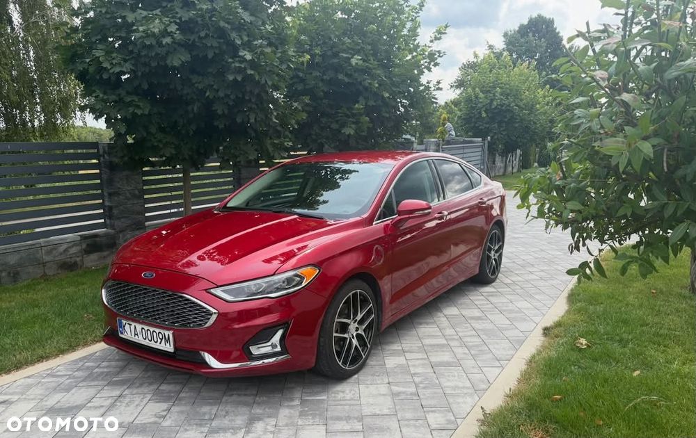 Ford Fusion - 1