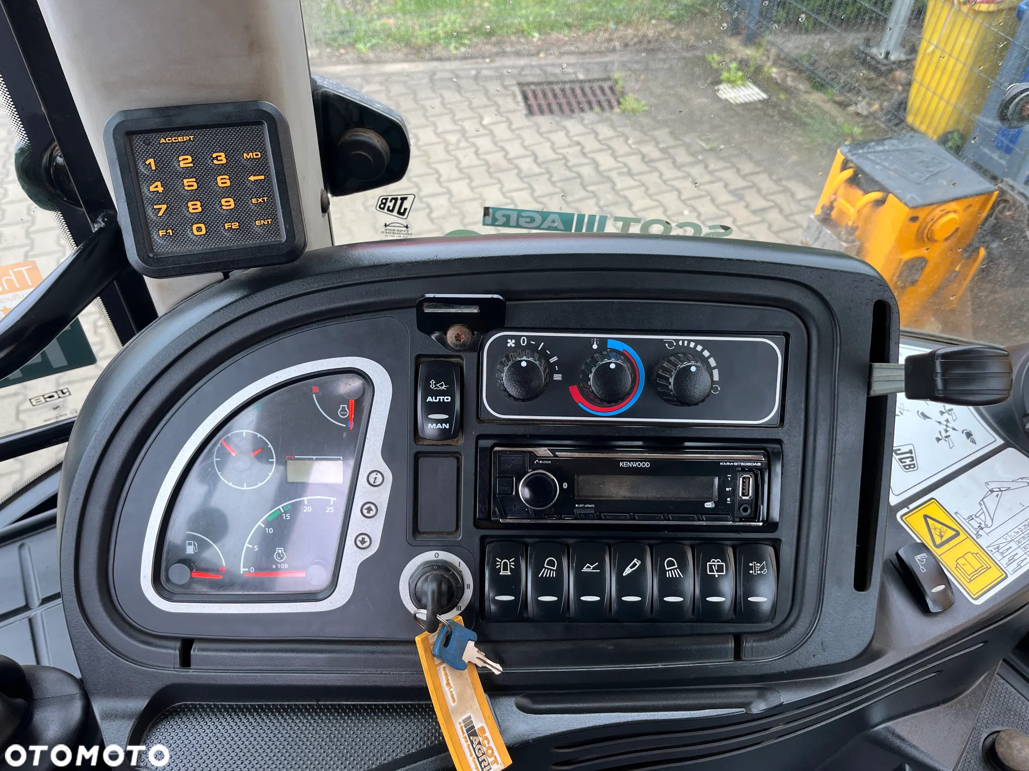 JCB 3CX Contractor - 24
