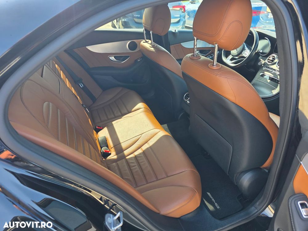 Mercedes-Benz C 220 d 9G-TRONIC AMG Line - 12