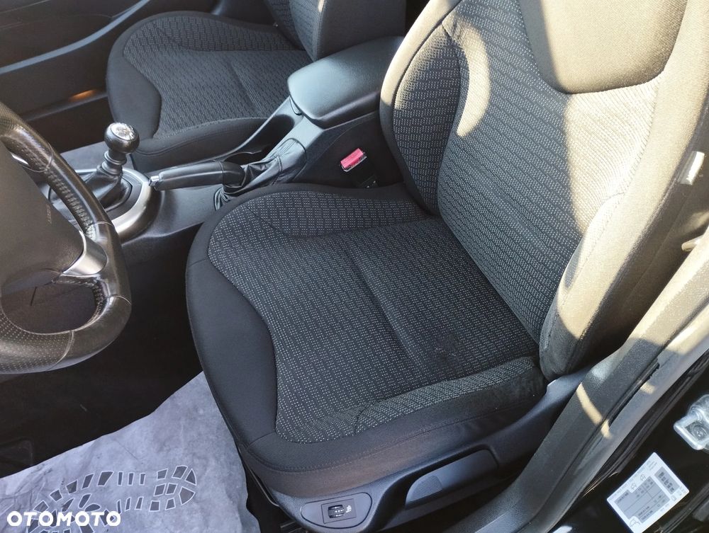 Peugeot 308 1.6 THP Active - 19