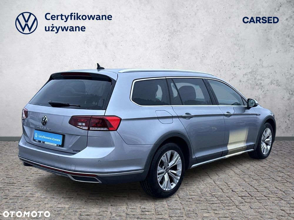 Volkswagen Passat - 6