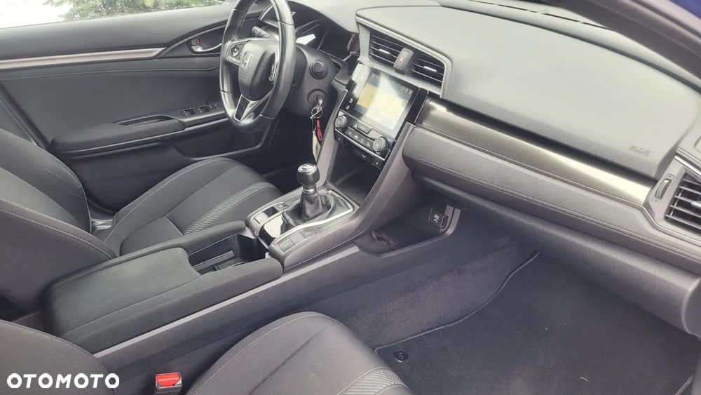 Honda Civic 1.0 i-VTEC Turbo Executive - 12