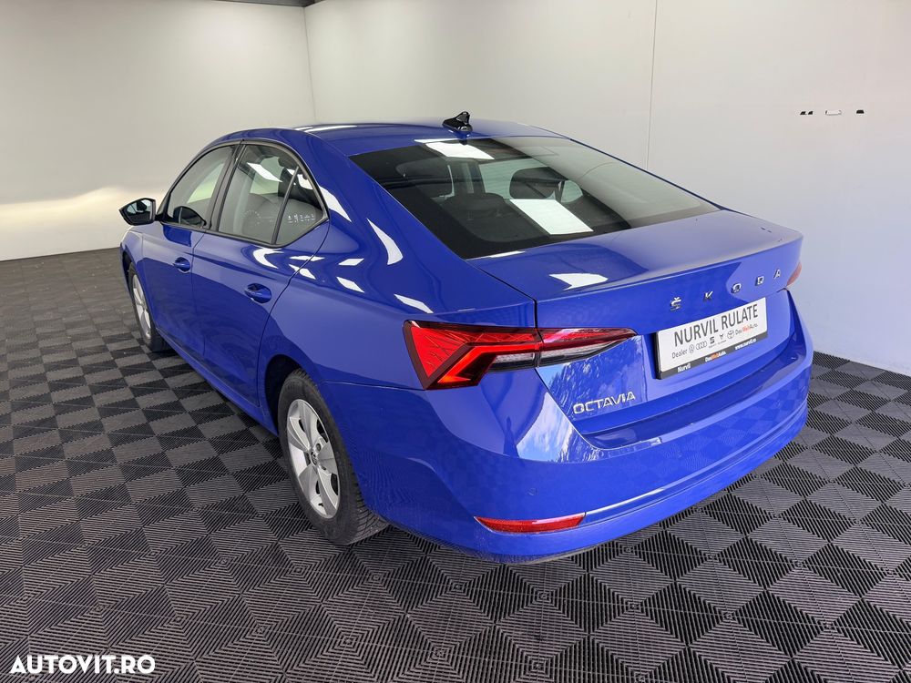 Skoda Octavia 1.6 TDI Ambition - 9