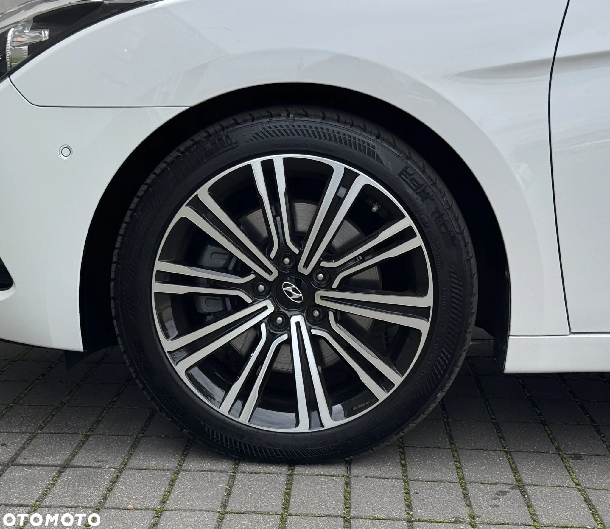 Hyundai i40 Kombi 1.7 CRDi DCT Premium - 15