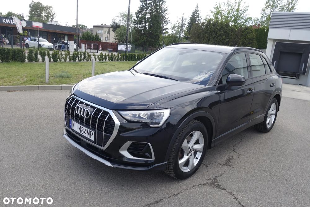 Audi Q3 35 TFSI S tronic - 1