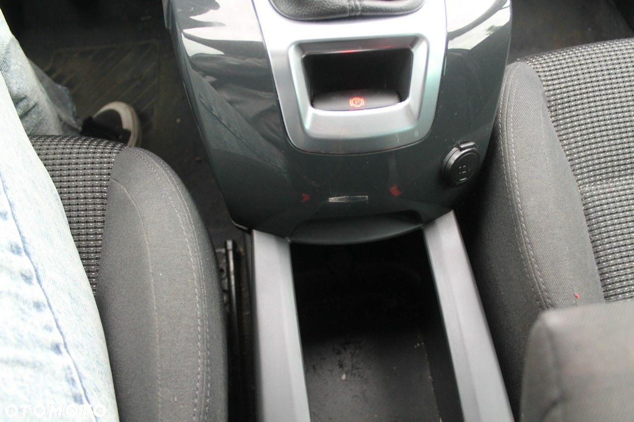 Peugeot 5008 - 17