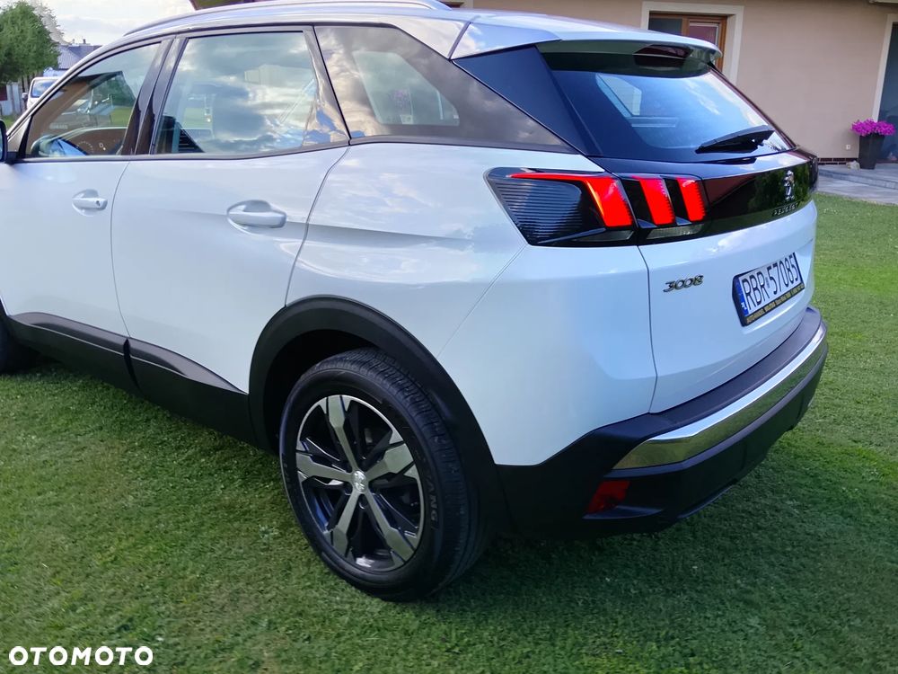 Peugeot 3008 - 11