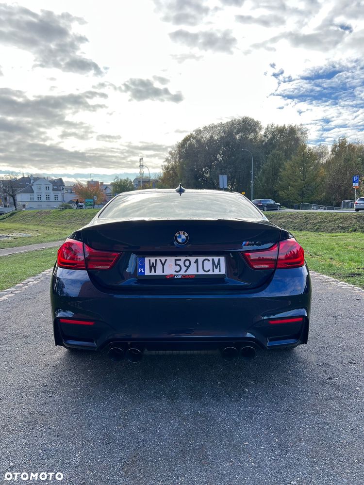 BMW M4 Coupe DKG Competition - 4
