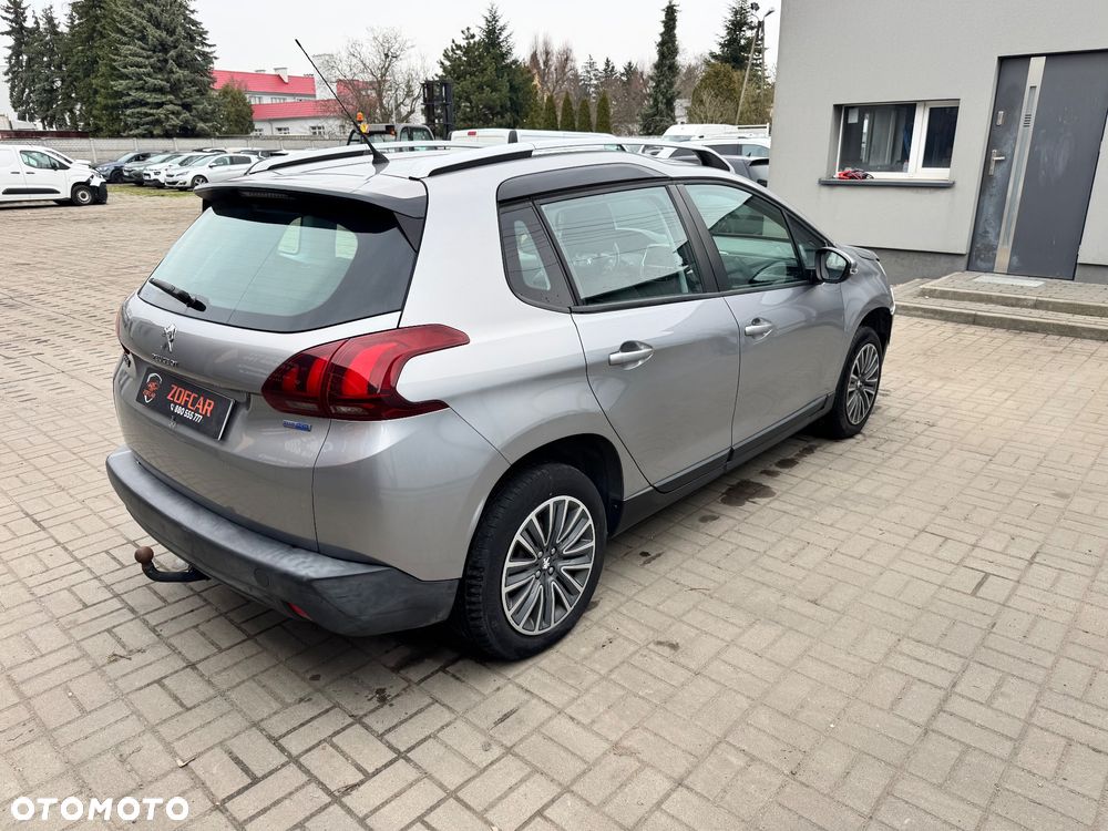 Peugeot 2008 1.6 BlueHDi Style - 5