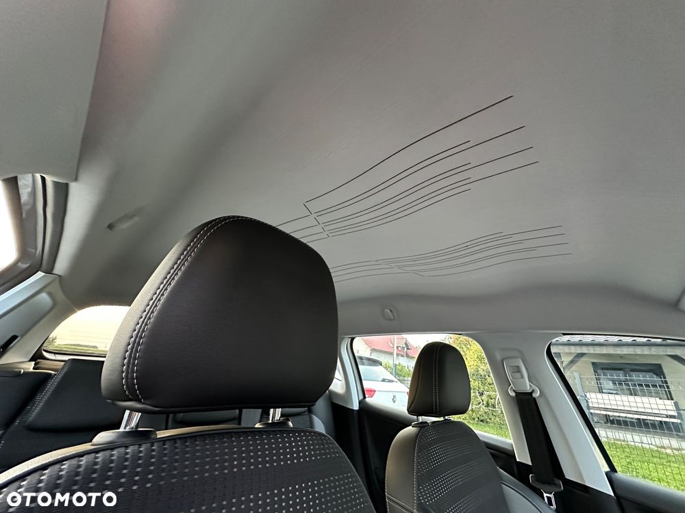 Peugeot 2008 1.2 Pure Tech Active S&S EAT6 - 19