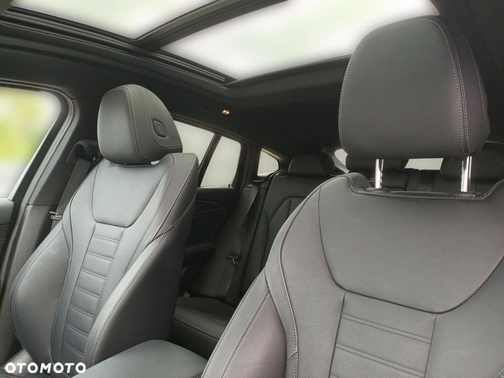 BMW X4 - 12