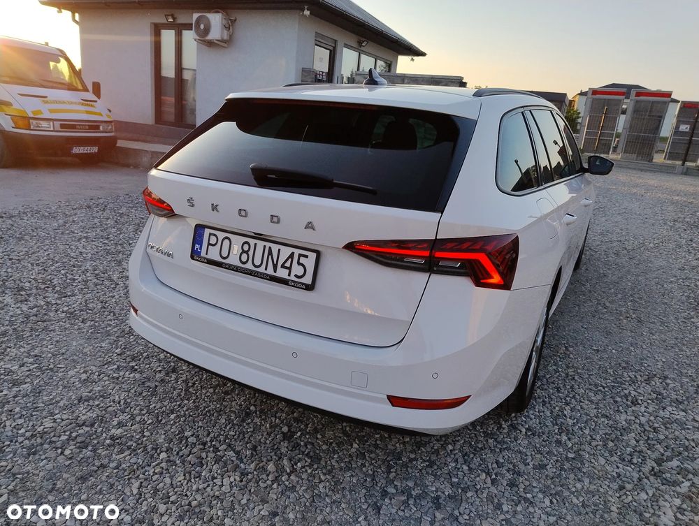 Skoda Octavia 1.5 TSI ACT Business - 6