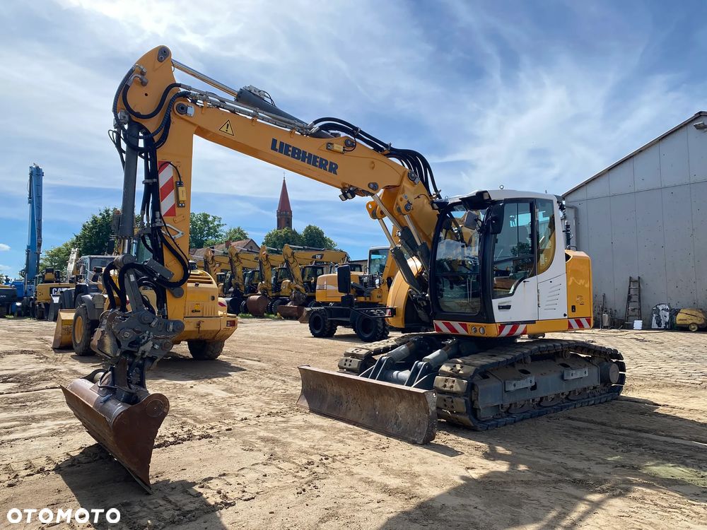 Liebherr R914 COMPACT, 7000 MTH, PŁUG, RAMIĘ 3X ŁAMANE, Z NIEMIEC, KRÓTKI TYŁ, GUMOWE KLEPKI, - 10