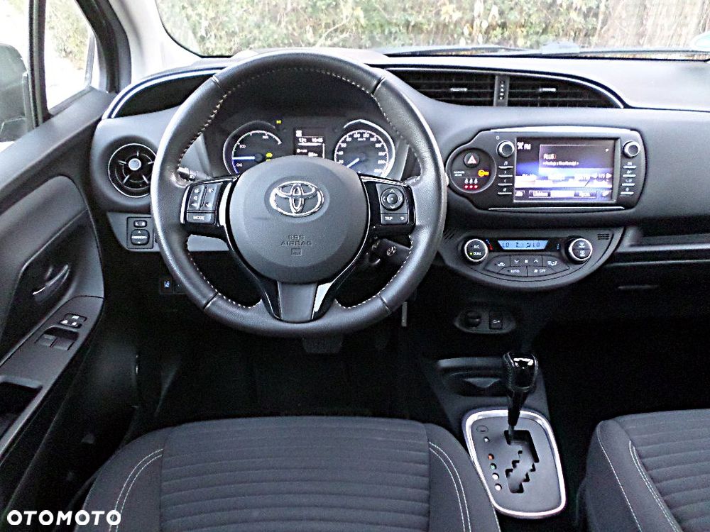 Toyota Yaris - 9