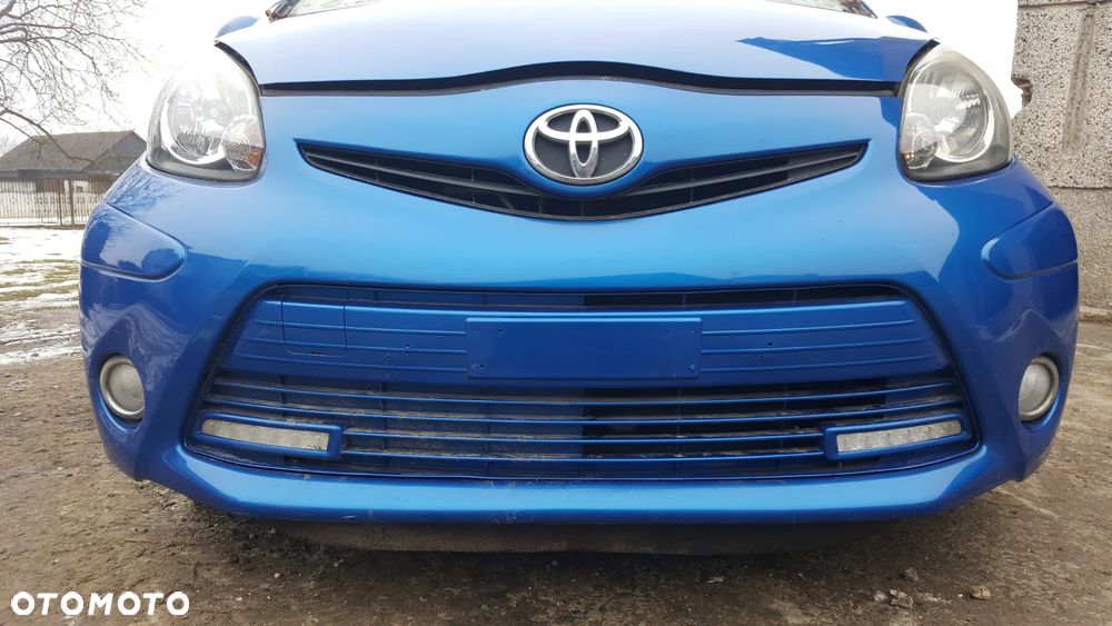 ZDERZAK PRZÓD PRZEDNI TOYOTA AYGO I LIFT 12-14 LAK. 8U7 - 2