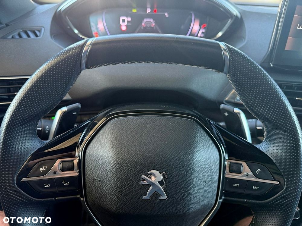 Peugeot 5008 - 19