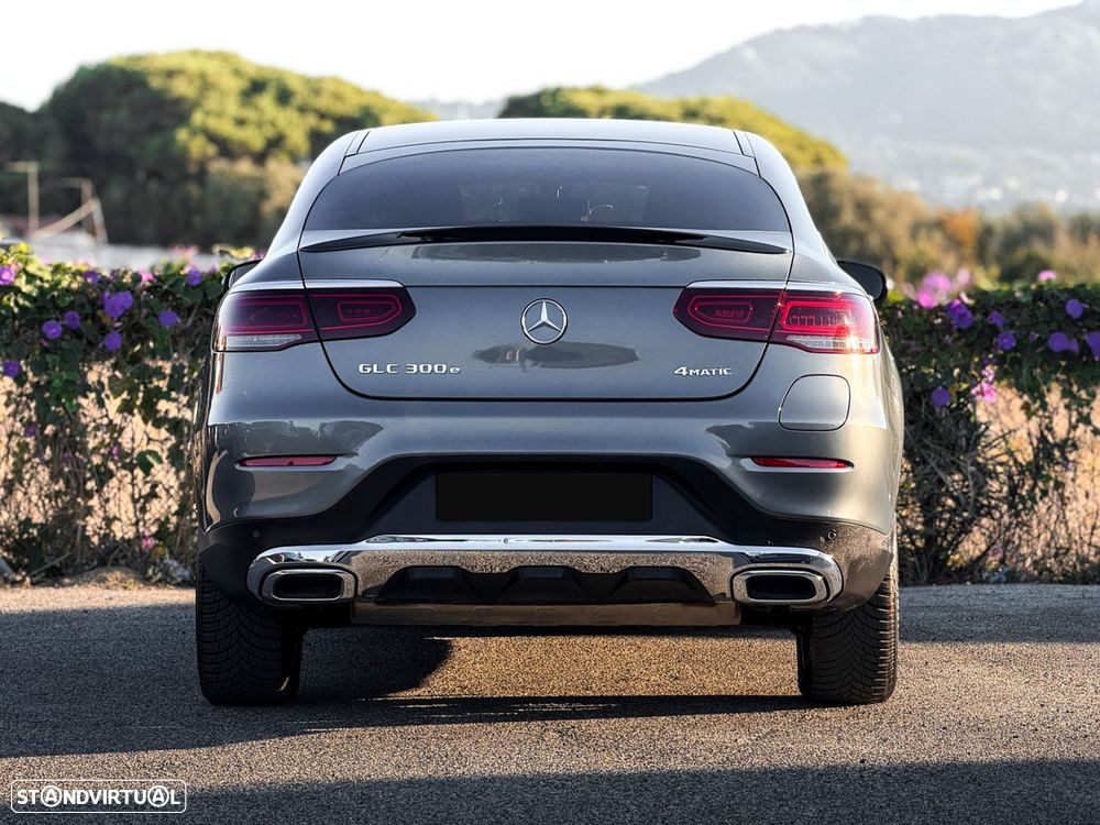 Mercedes-Benz GLC 300 e 4Matic - 4