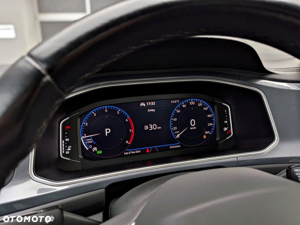 Volkswagen T-Roc 1.5 TSI Style DSG - 25