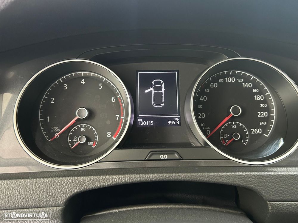 VW Golf 1.0 TSI Confortline - 32