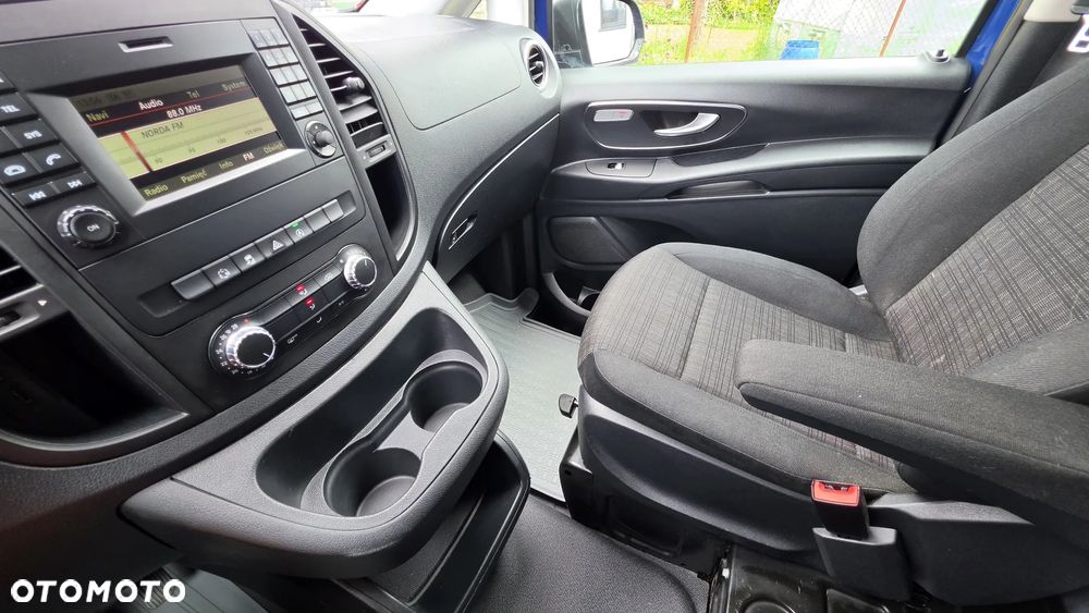 Mercedes-Benz VITO - 32