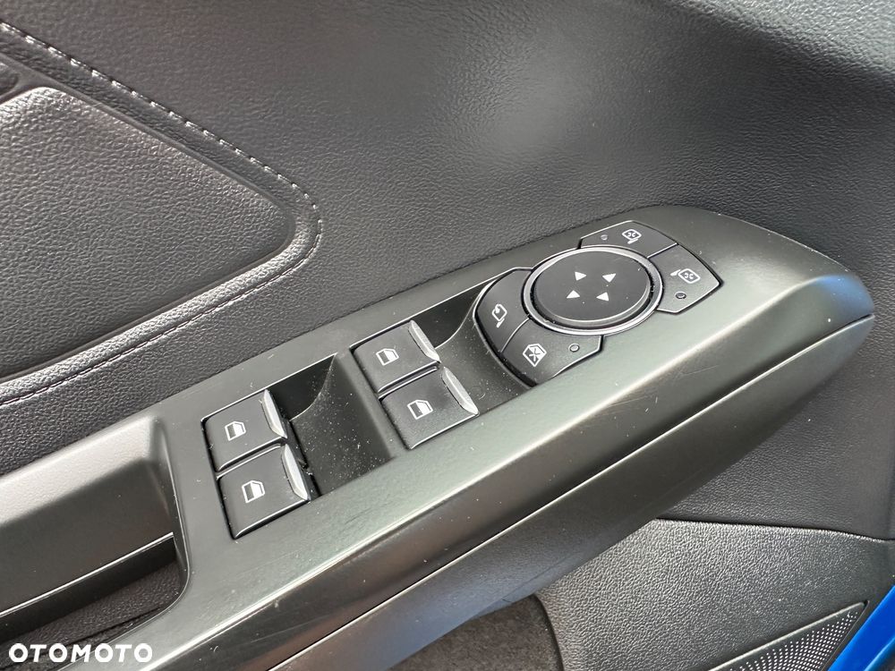 Ford Focus 1.5 EcoBoost Start-Stopp-System ST-LINE X - 28