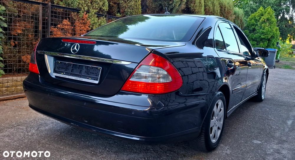 Mercedes-Benz Klasa E 200 CDI Automatik Classic - 11