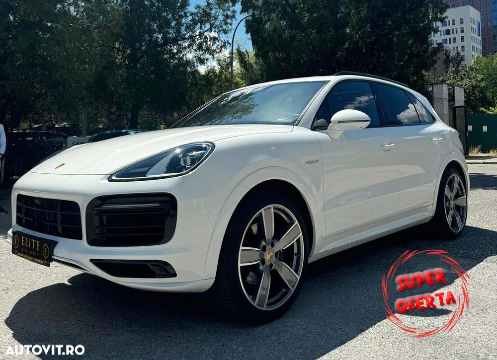 Porsche Cayenne E-Hybrid - 1