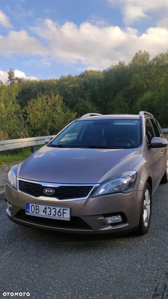 Kia Ceed 1.6 Crdi Optimum + - 2
