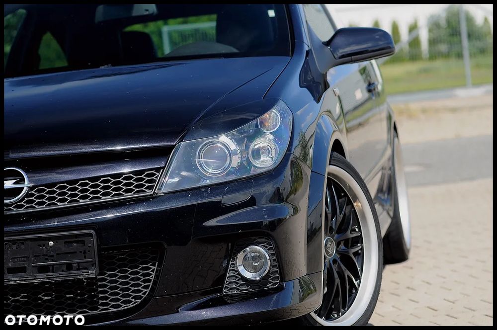 Opel Astra OPC - 10