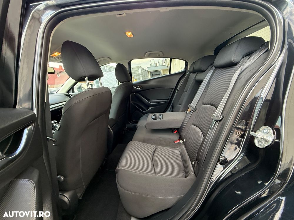 Mazda 3 SKYACTIV-G 120 NAKAMA - 8