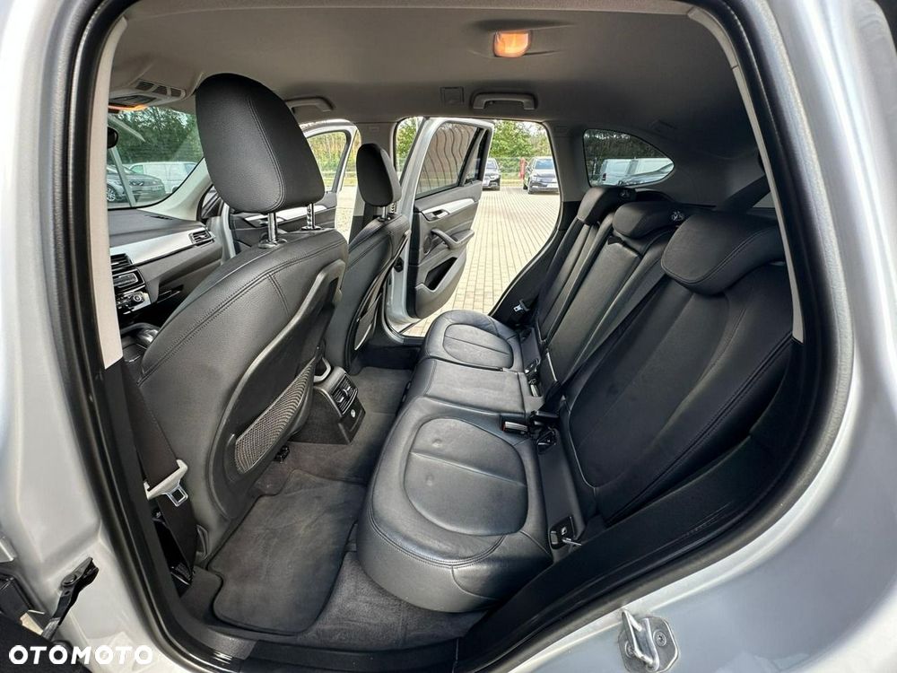 BMW X1 xDrive25i Advantage - 33