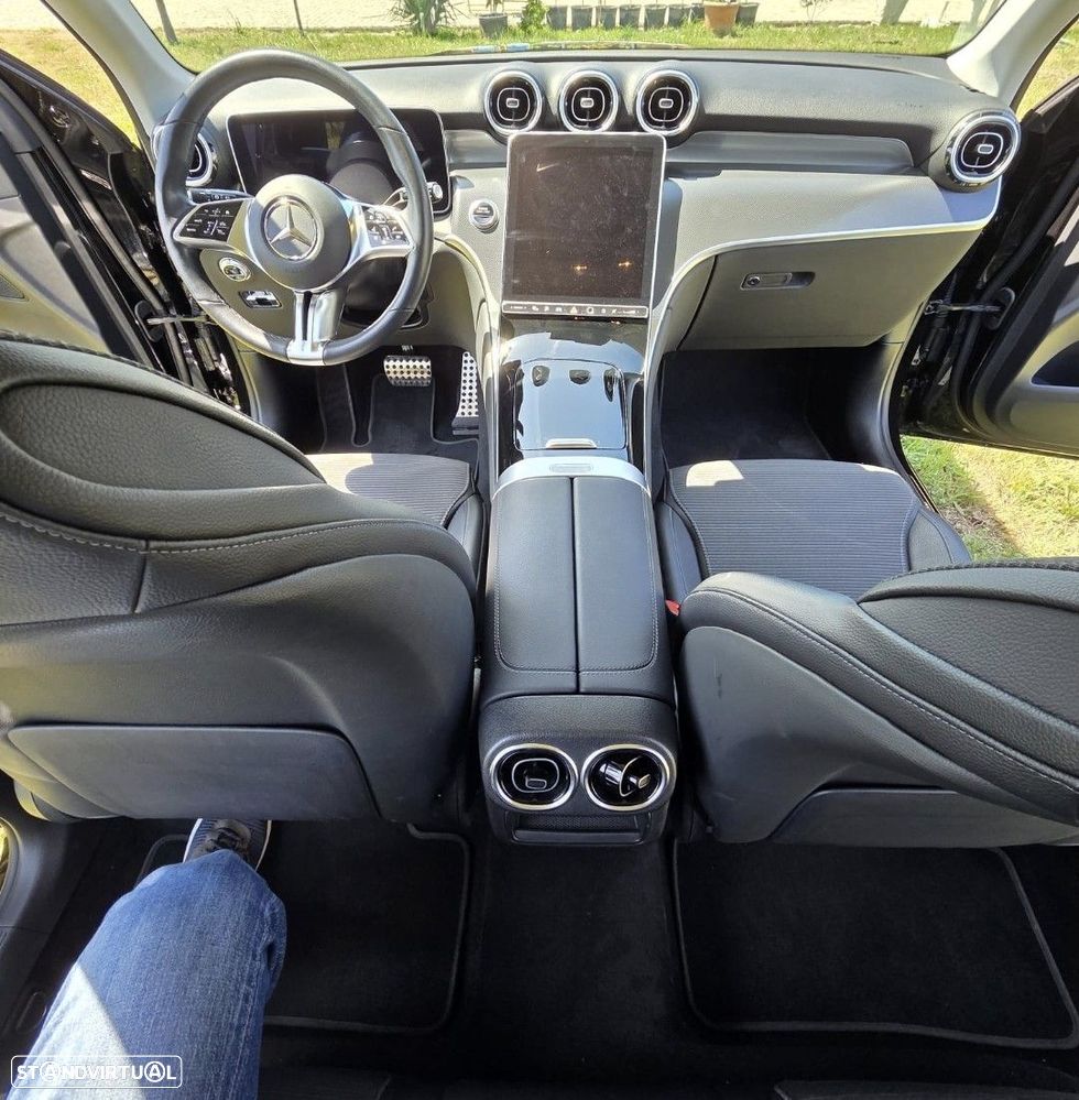Mercedes-Benz GLC 300 d 4Matic — fotografia 14