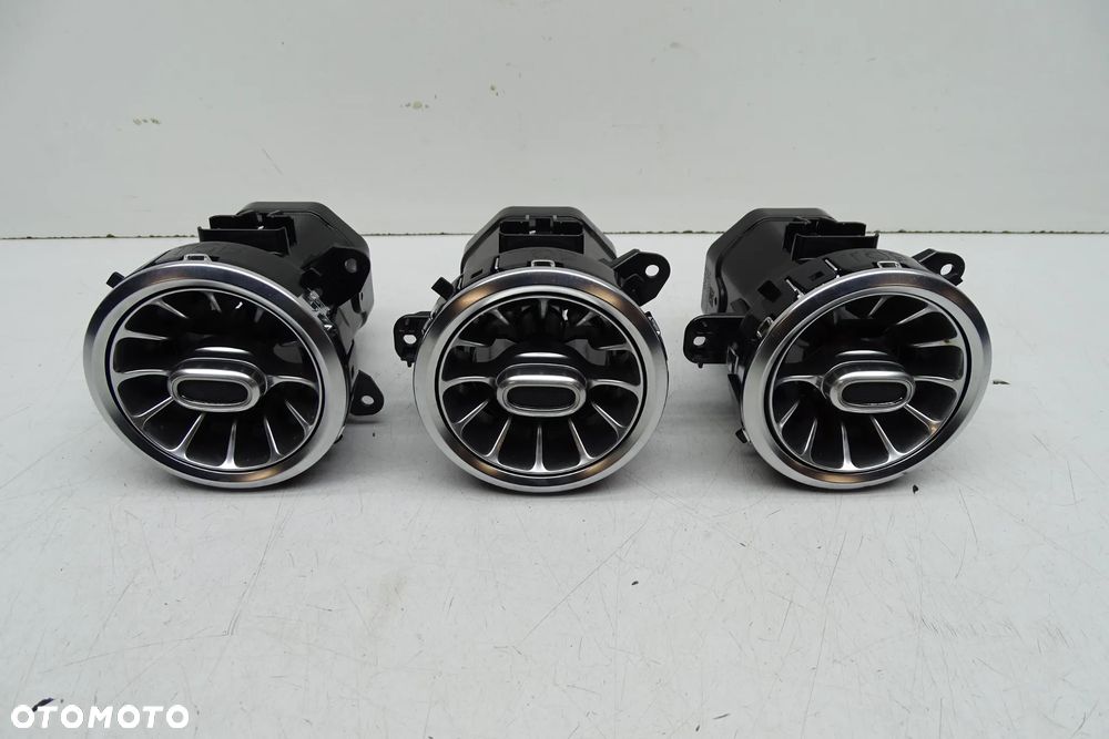 Mercedes CLA W118 A W177 B W247 Kratki Kratka nawiewu środkowa środkowe 1778309100 - 1