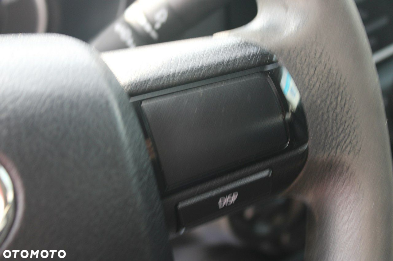 Toyota Hilux - 20