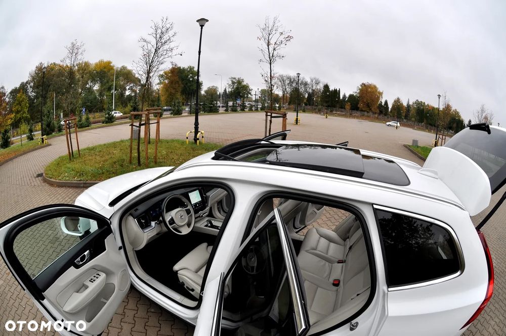 Volvo XC 60 T6 AWD Plug-In Hybrid Inscription - 21
