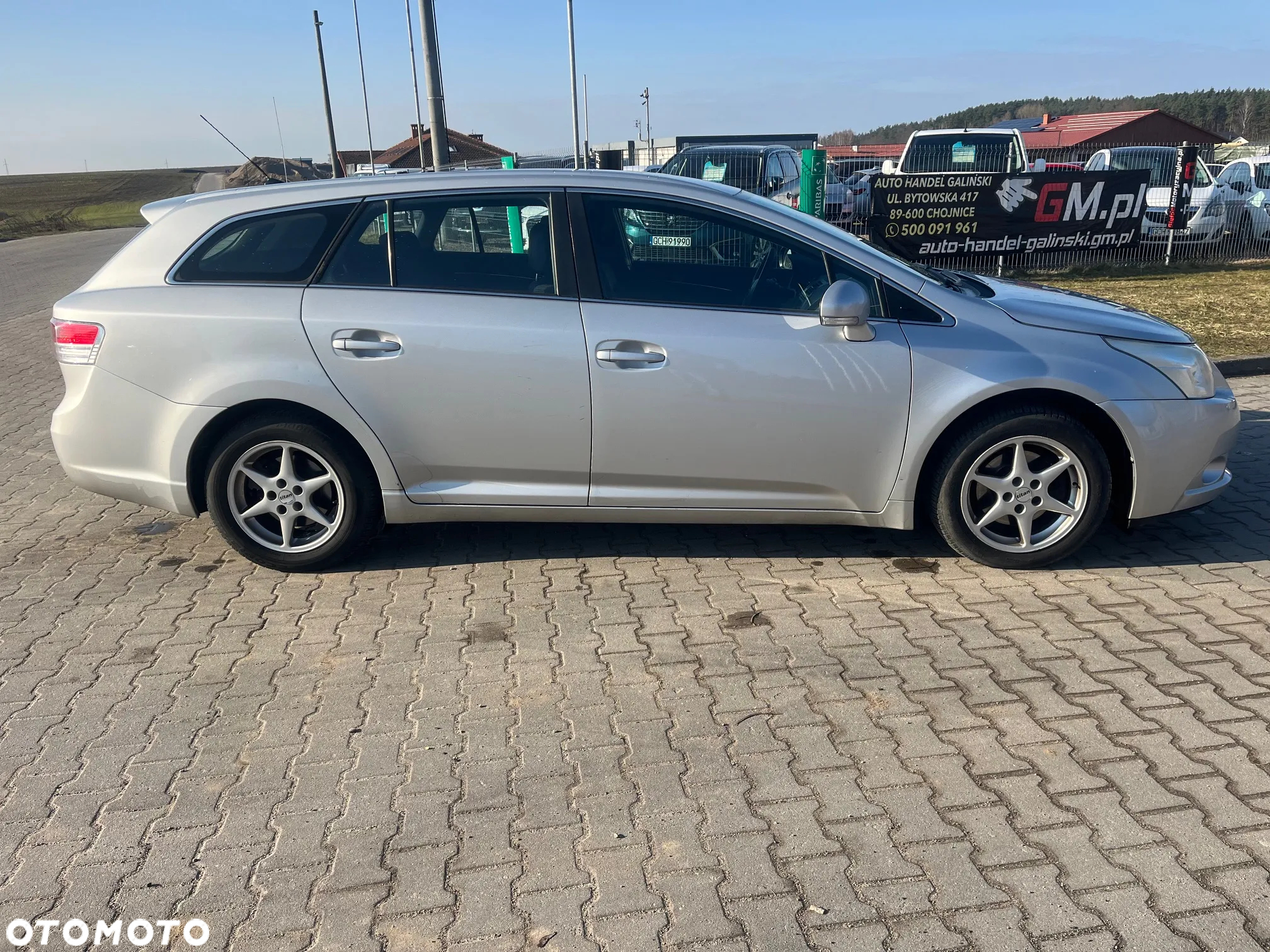 Toyota Avensis 2.0 D-4D Sol+NAVI - 4