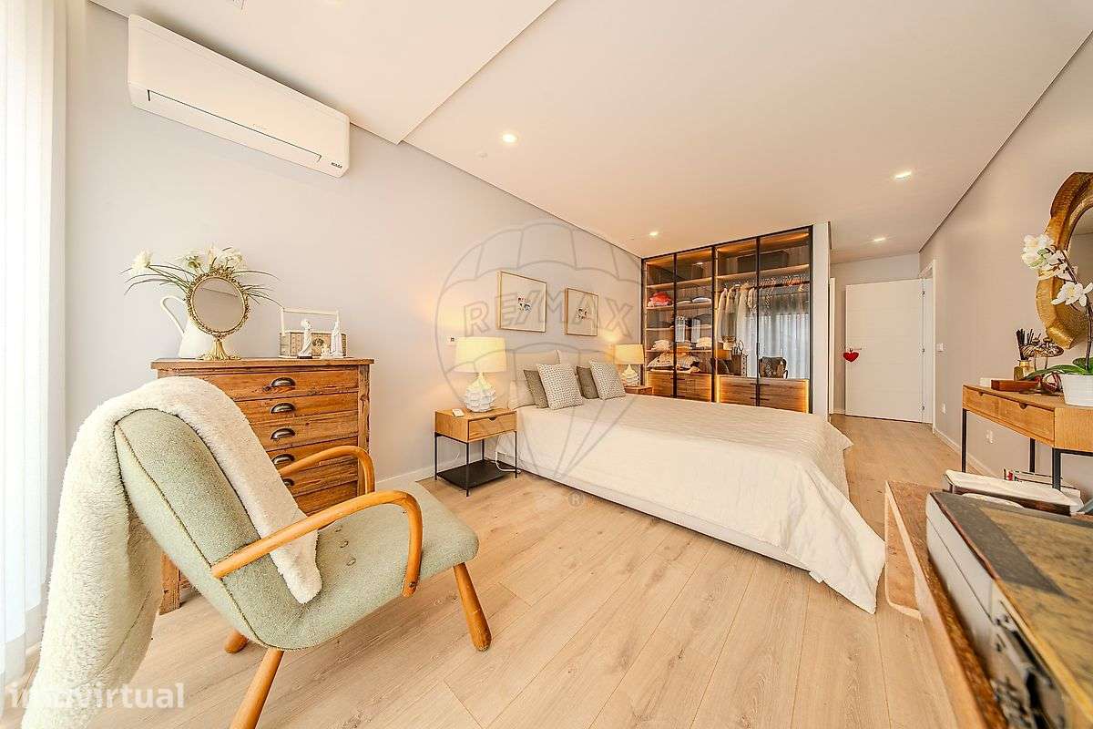 Apartamento T4 para venda - Grande imagem: 3/44