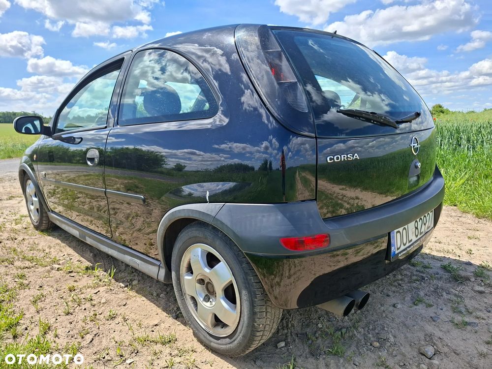 Opel Corsa 1.2 16V NJoy - 4
