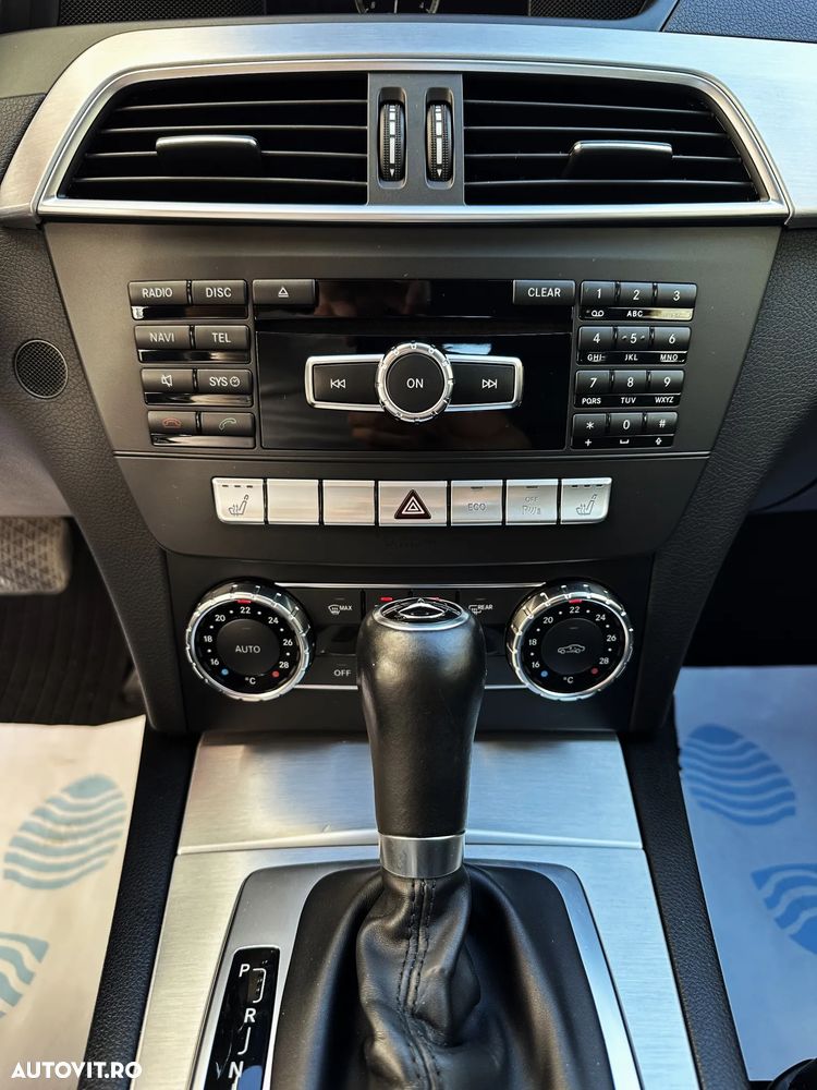 Mercedes-Benz C 180 BlueEFFICIENCY 7G-TRONIC Edition 1 - 17
