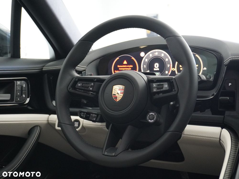 Porsche Panamera 4S E-Hybrid PHEV - 38