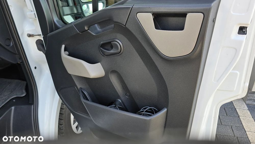 Renault Master - 17